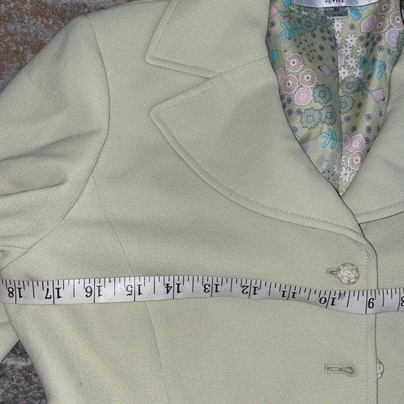 VINTAGE TAHARI 💚😍 JACKET - Picture 10 of 11